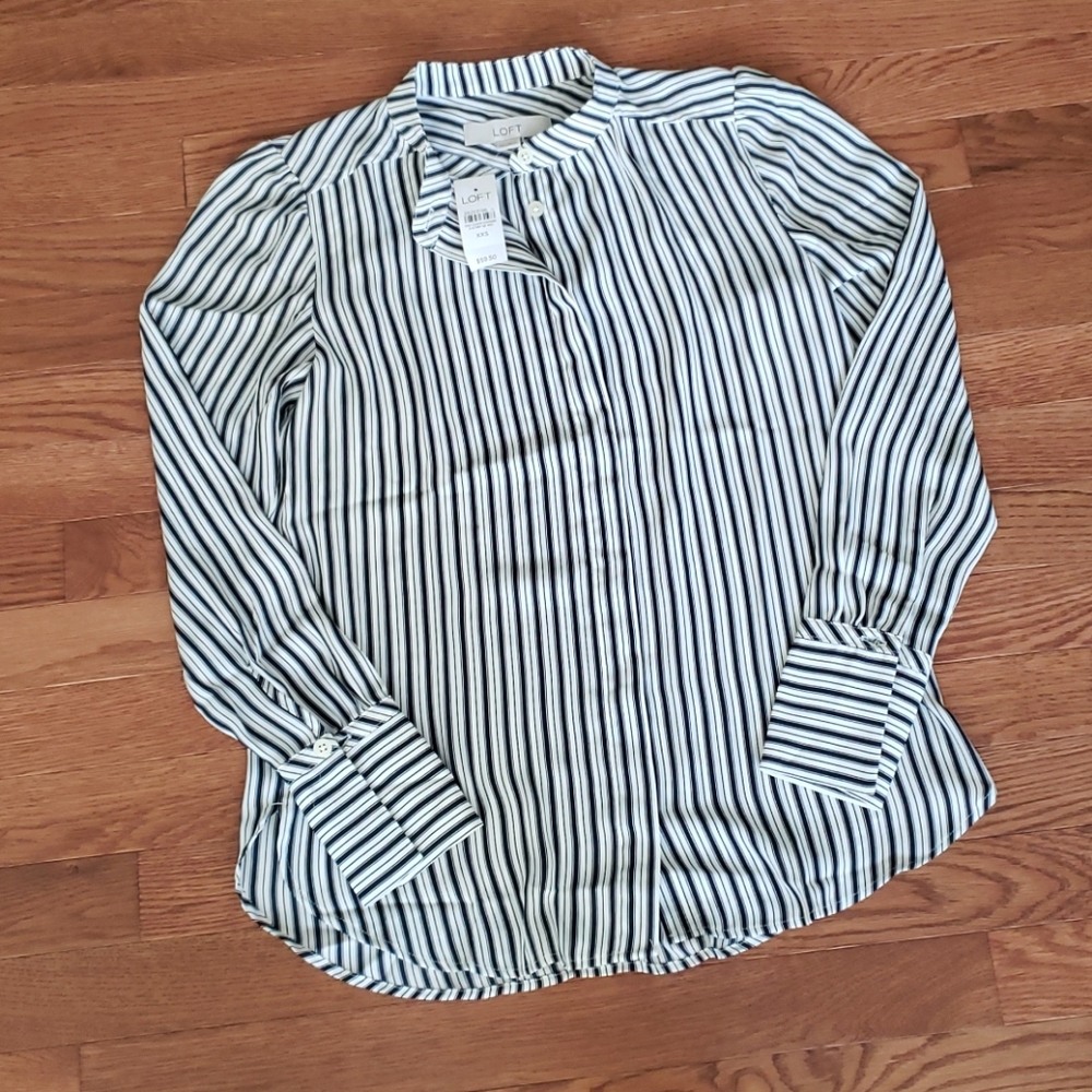 NWT LOFT Button Down